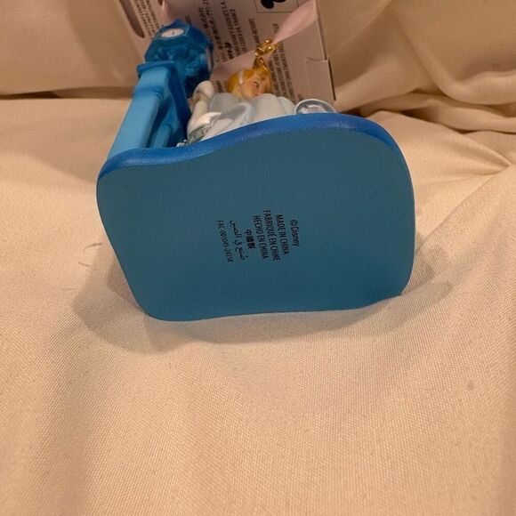 Disney Store Artist Sketchbook Princess Cinderella Figurine Ornament NWT - Picture 7 of 8